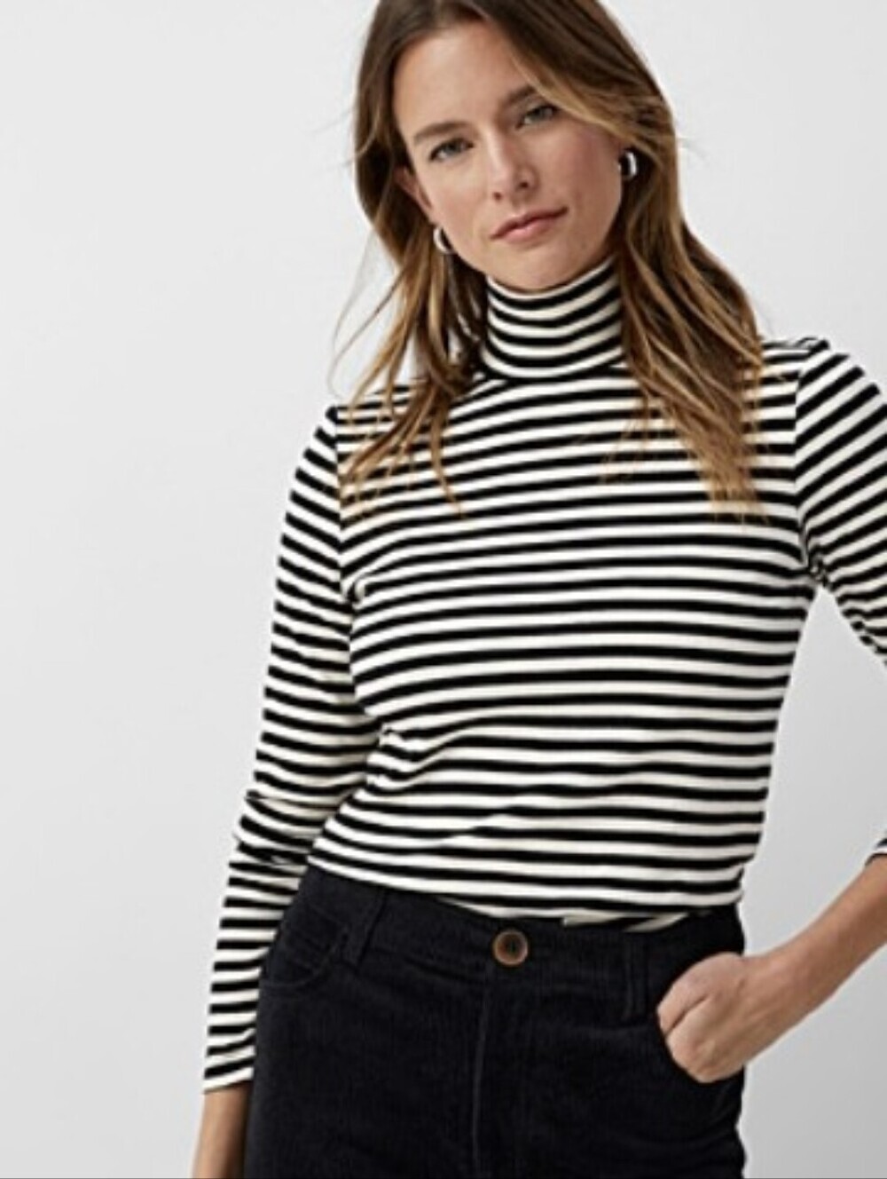 Simons (Contemporaine) White & Black Striped Ribbed Cotton Turtleneck (Size XS)